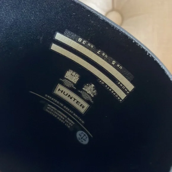 Hunter Women's Black Rain Boots - Picture 4 of 5